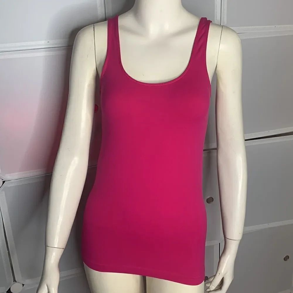 Aritzia Babaton Pink Nylon & Spandex Tank Size Large